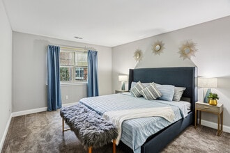 Building Photo - The Village of Pennbrook Apartments