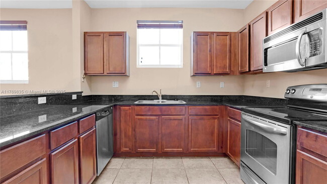 Foto del edificio - 8899 NW 107th Ct