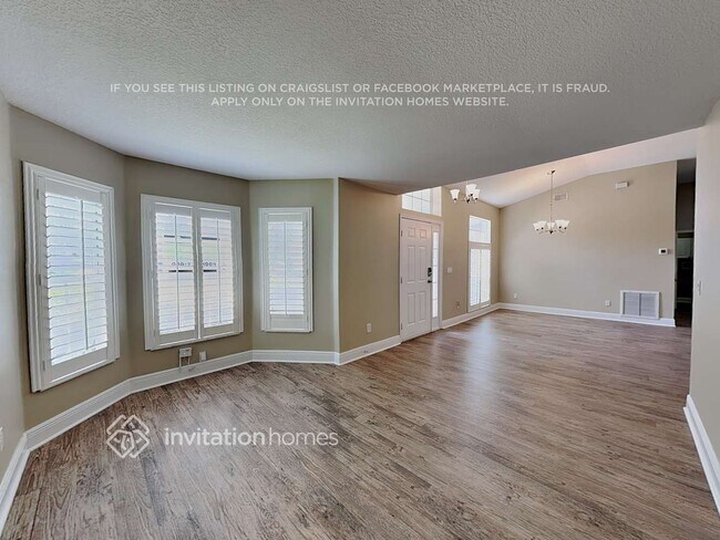 Building Photo - 3169 Floral Way E