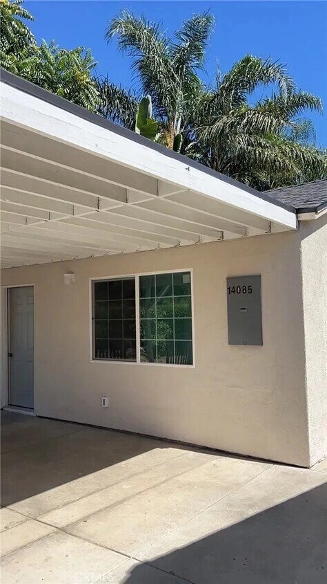 Foto principal - 14087 Beaver St