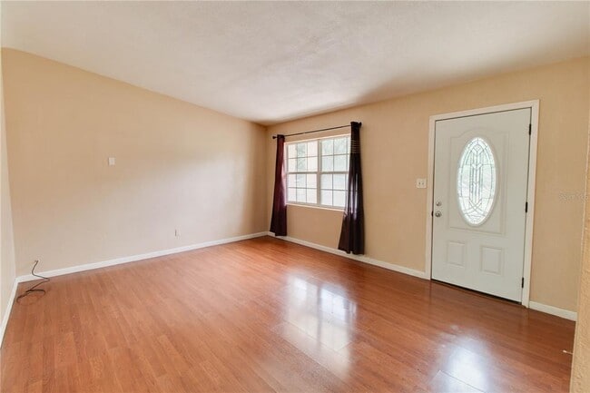 Foto del edificio - 3633 Ranchwood Rd