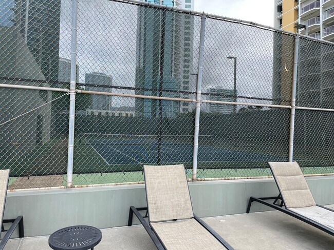 Foto del edificio - Furnished 2-bedroom with Amazing Ocean View