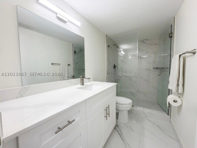 Foto del edificio - 3800 S Ocean Dr