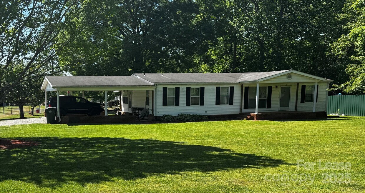 Primary Photo - 321 Jennings Rd