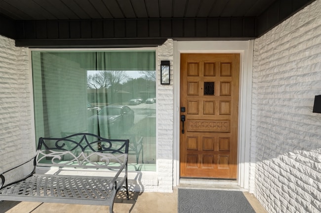 Photo - 1009 Noble Ave House