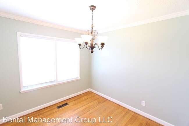 Building Photo - 3 br, 1 bath House - 520 Sunhill Road