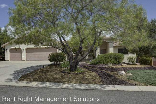Building Photo - 3 br, 2 bath House - 7050 E. Sundown Pass
