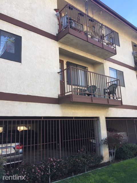 Foto del edificio - 1128 E 4th St