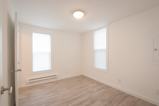 Building Photo - 517 23rd Ave