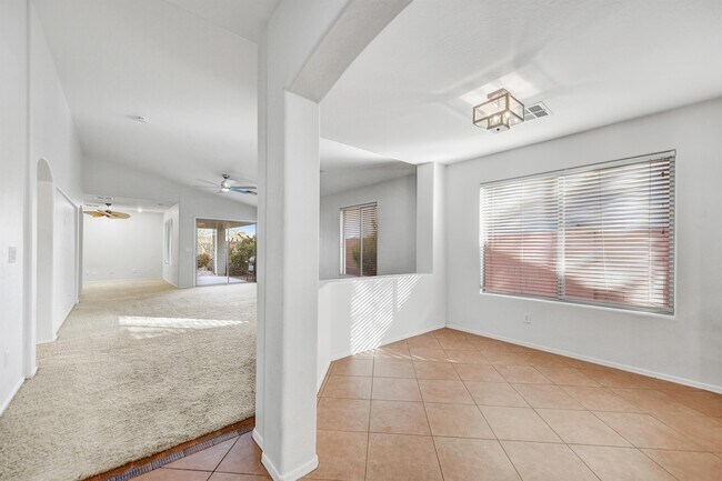 Foto del edificio - 4727 E Preserve Way