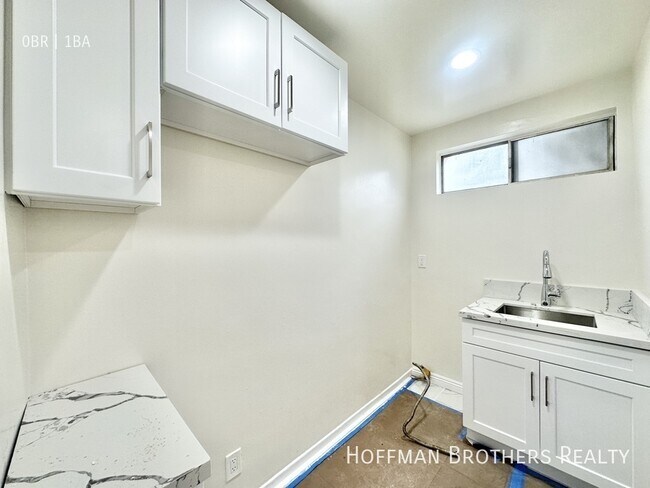 Foto del edificio - 20445 Saticoy St