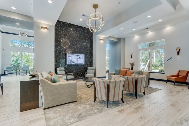 Foto del edificio - The Howell at the Preserve Apartments