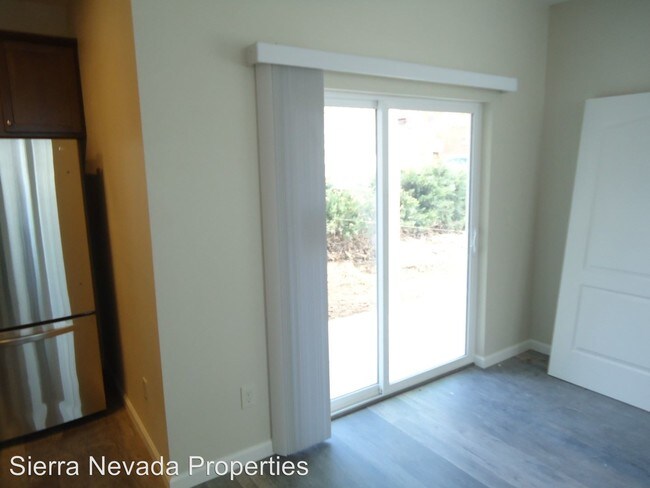 Foto del edificio - 720 Mt Rose St