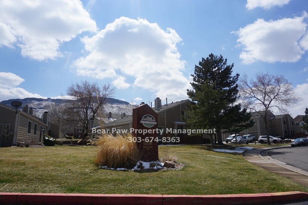 Primary Photo - 18344 W 58th Pl
