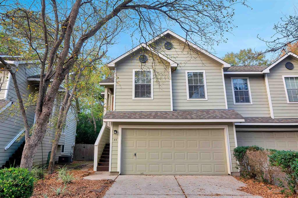 Primary Photo - 30 N Walden Elms Cir