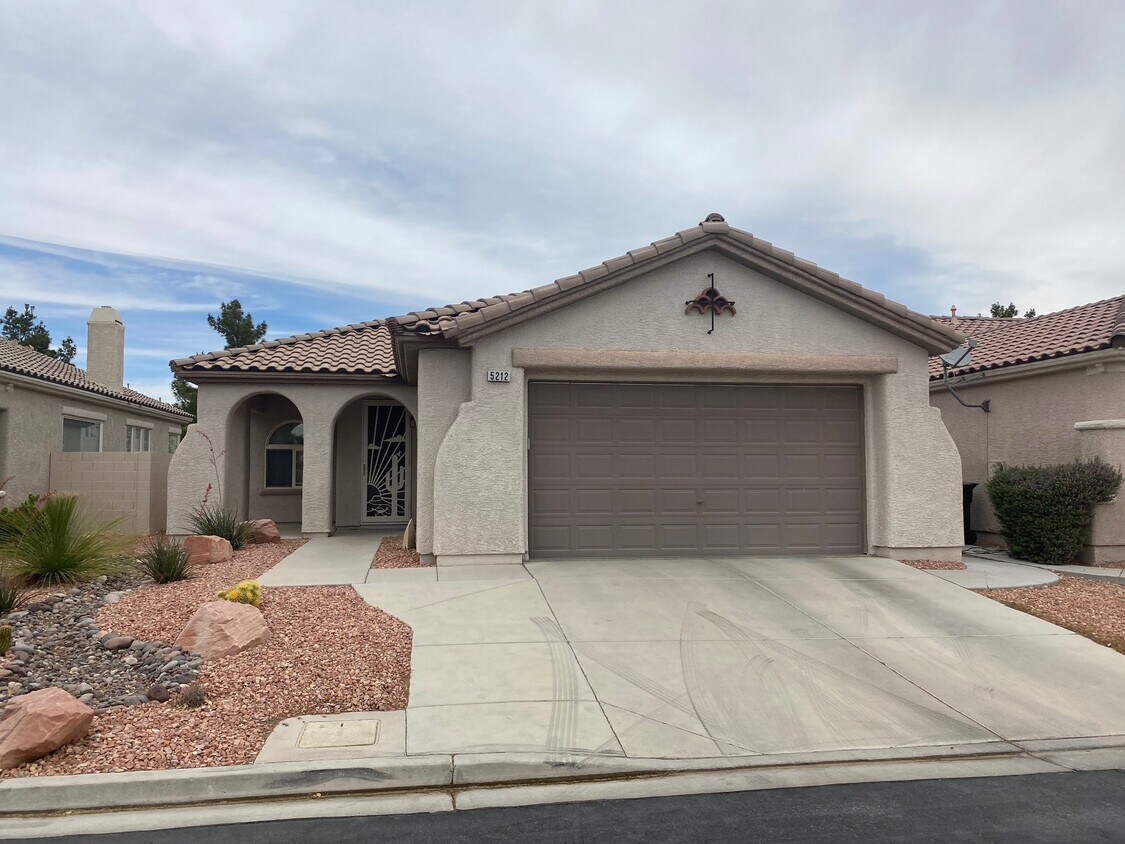 Primary Photo - 5212 Amethyst Creek Ct