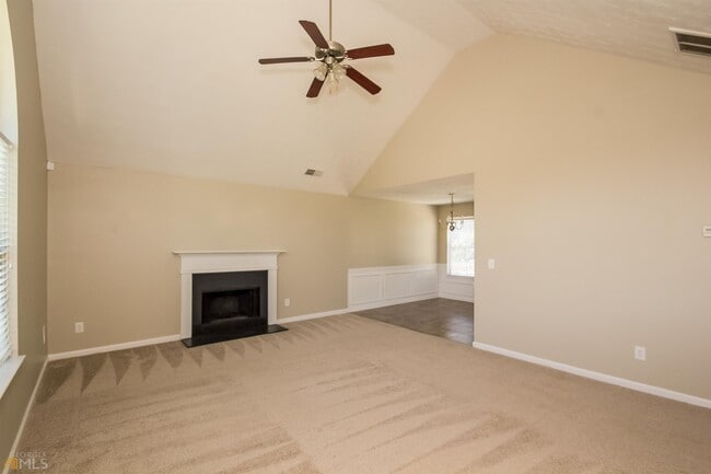 Building Photo - 4220 Kensington Cove