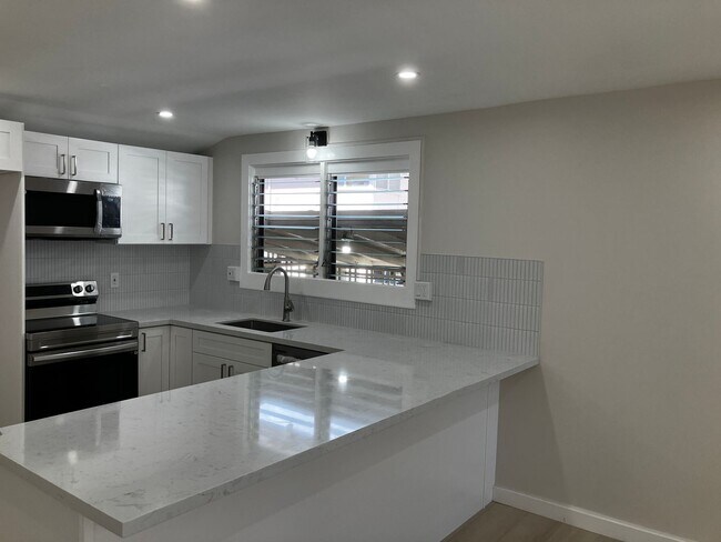 Foto del edificio - 726 Hausten St