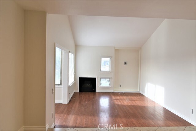 Foto del edificio - 16943 Bluewater Ln