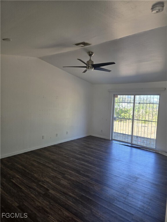 Foto del edificio - 4628 15th St SW