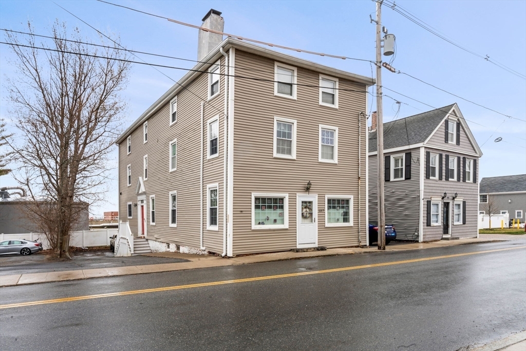 137 Water St Unit 3, Newburyport, MA 01950 - Condo for Rent in ...