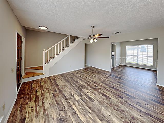 Building Photo - 2508 Creekwood Ln