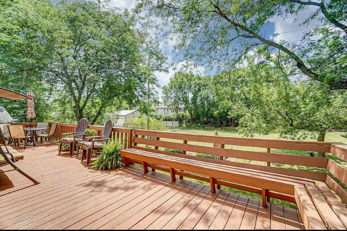 Foto principal - 3785 Farm Brook Ln
