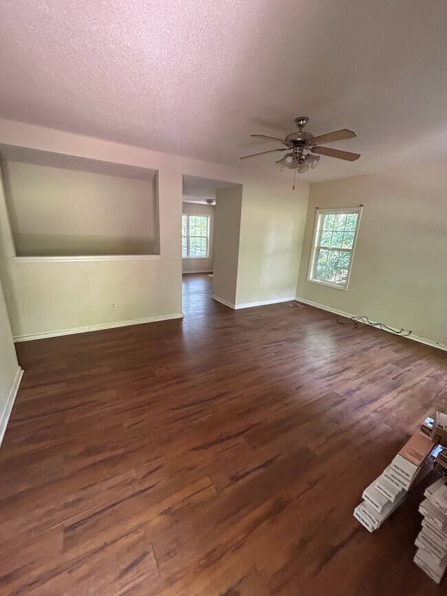 Building Photo - 110 Widgeon Dr