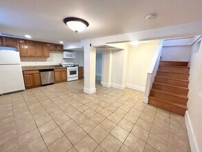 Building Photo - 1558 Tremont St