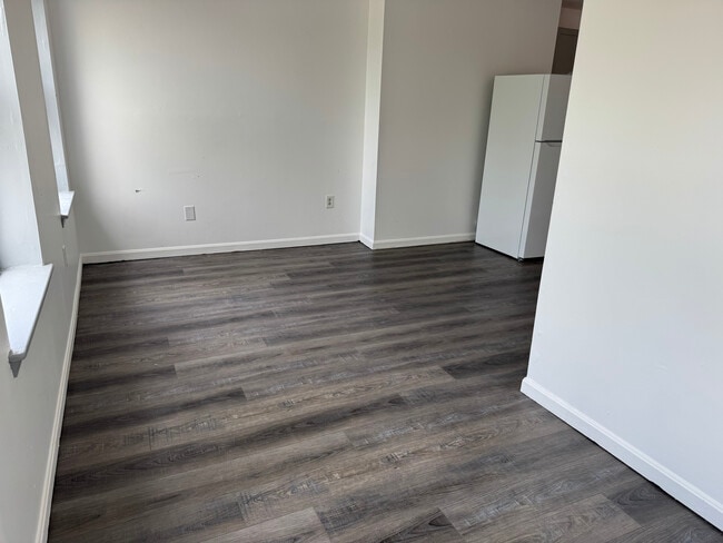 Building Photo - 509 Mosher St