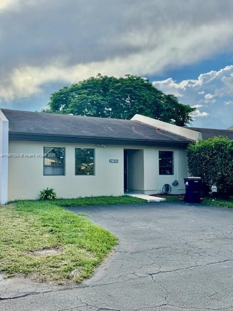 Building Photo - 5106 SW 138th Ave Cir