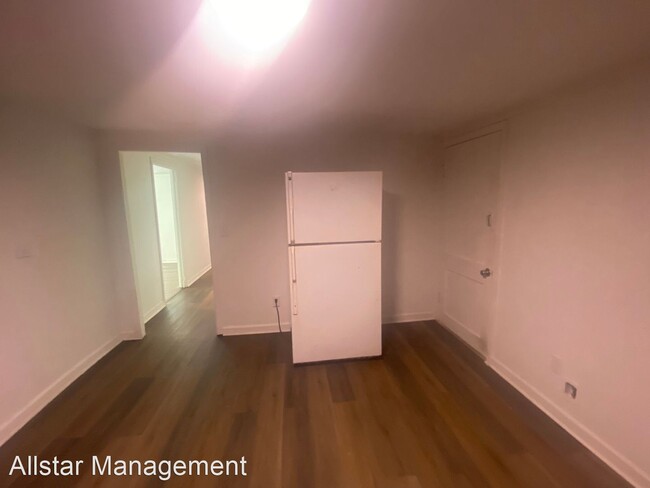 Building Photo - 3 br, 1 bath House - 615 First Street