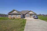 Primary Photo - Half off first month rent move in special