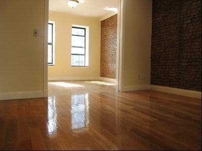 Building Photo - 314 E 106th St