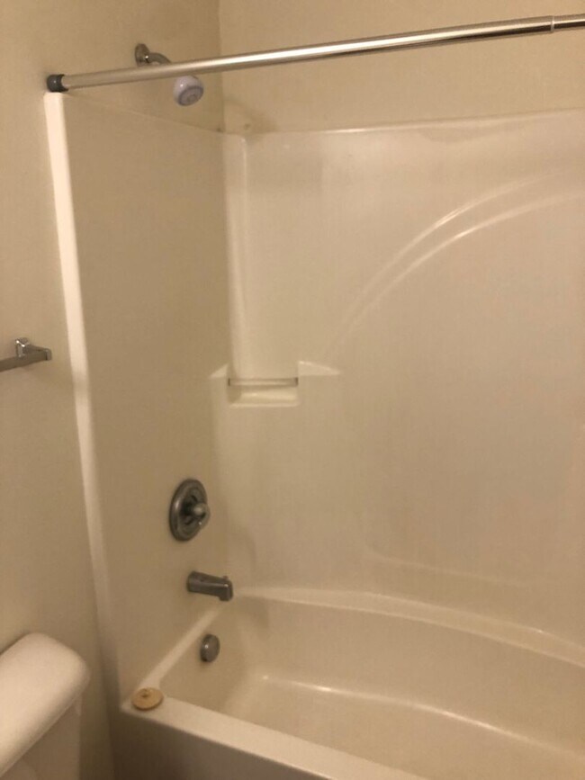 Foto del edificio - Coming soon - 3 bedroom, 2.5 bath condo in...