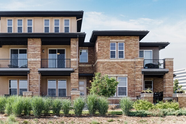 Photo - 8920 E Caley Way Townhome