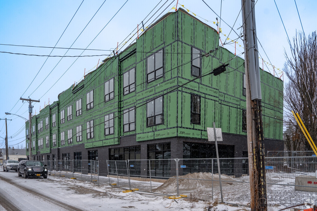 Building Photo - Playter Gardens at the Market