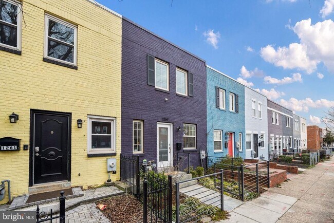 Foto del edificio - 1259 16th St NE