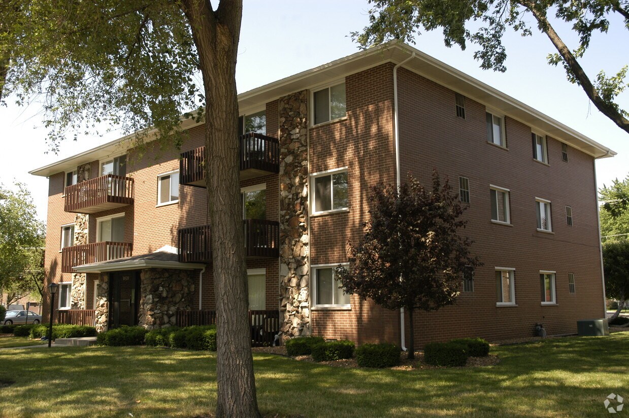 Foto principal - 10320 S Parkside Ave