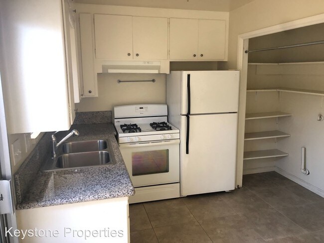 Building Photo - 1705 Carver Ct