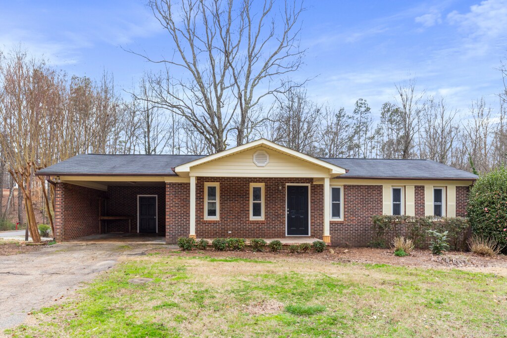 987 Avondale Dr, Seneca, SC 29672 House for Rent in Seneca, SC