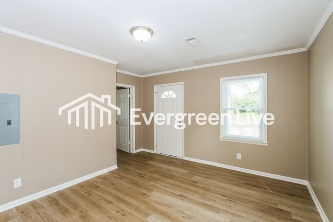 Building Photo - 505 1st Ave