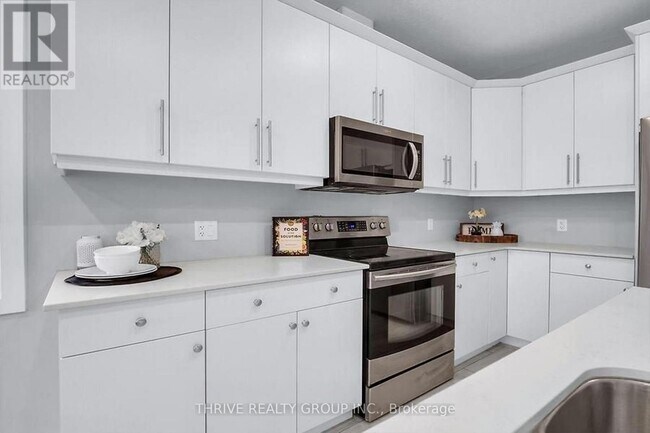 Photo du bâtiment - 2224 Evans Blvd