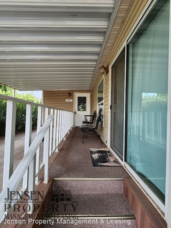 Building Photo - 2 br, 1 bath House - 25 Mountain View