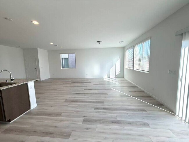 Building Photo - New construction single-family house