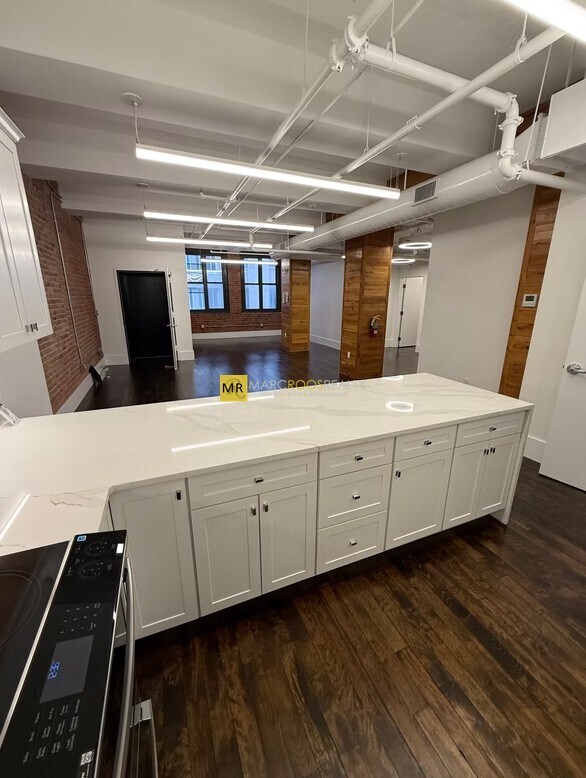 Foto del edificio - 190 High St