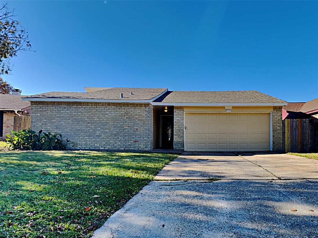 Primary Photo - 8807 Sherrywood Dr