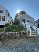 Building Photo - 128 Seminole Ave