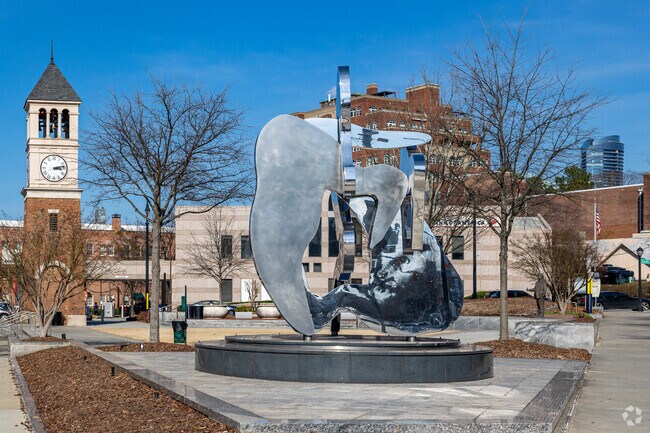 Charlie Loudermilk Park has beautiful sculptures.