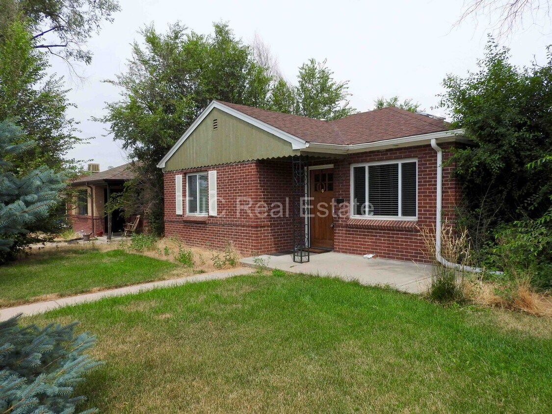 Photo - 3130 St Paul St (Denver, CO)